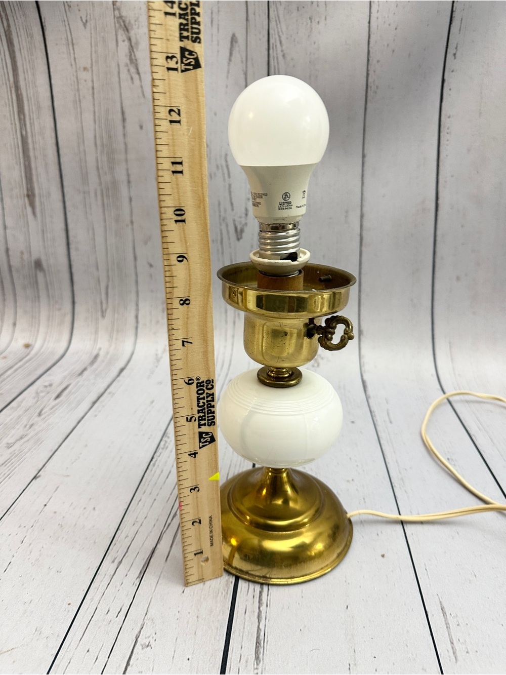 Vintage Brass & Milk Glass Table Lamp Mid Century‎ Accent Light NO SHADE
